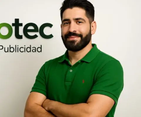 Miguel Ángel Puente, CEO y Estrategia digital